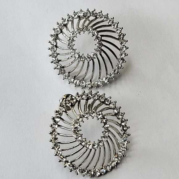 Silver Tone Starburst Earring - Picture 4 of 13
